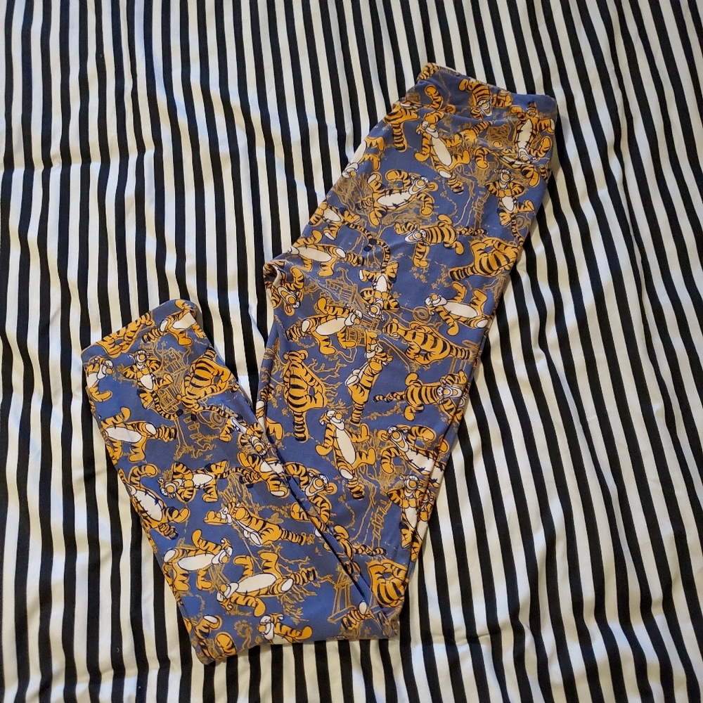 Ons Size LuLaRoe Tigger Leggings